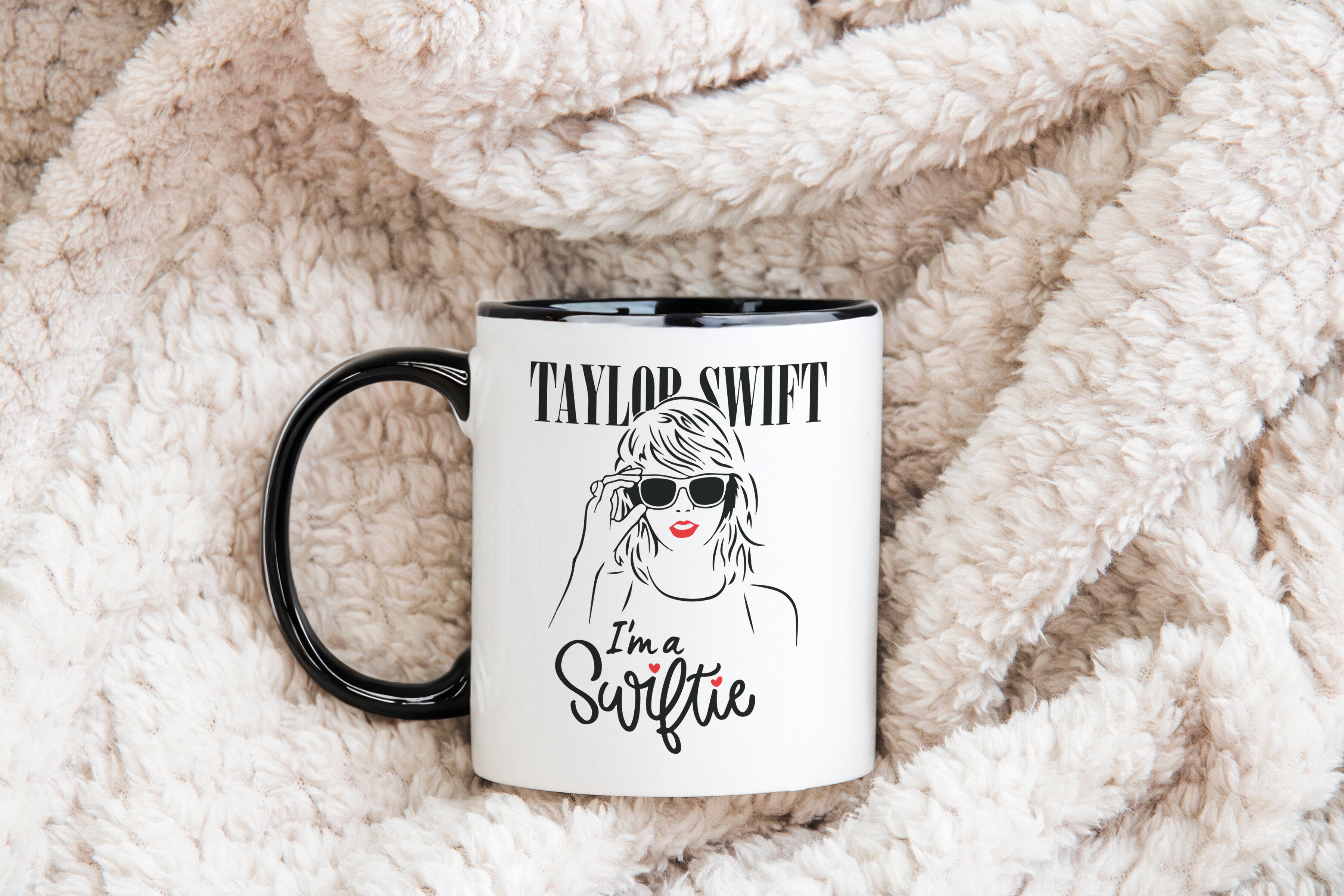 Taylor Swift SVG | I'm A Swiftie SVG