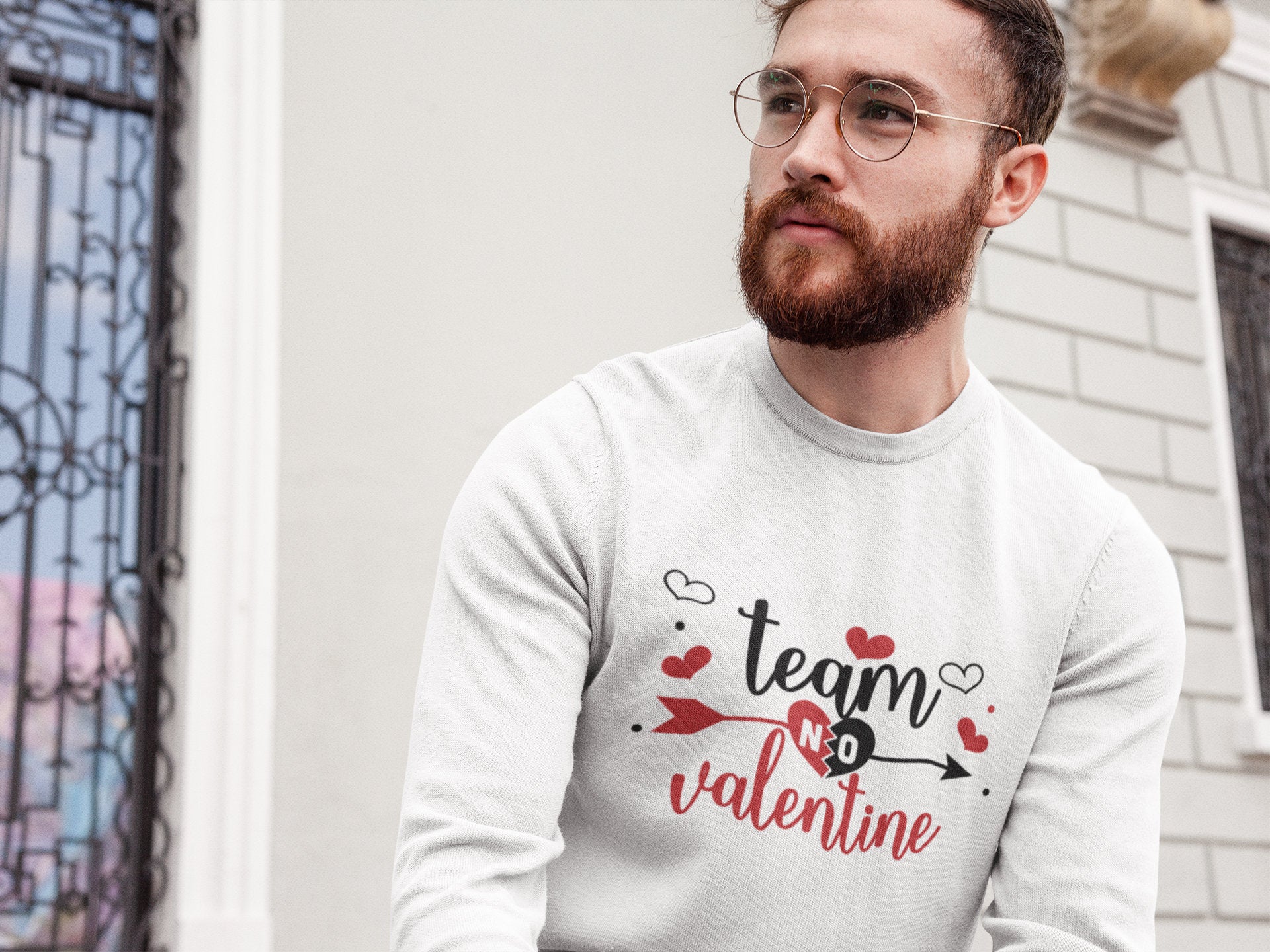 Team No Valentine Sweatshirt, Anti Valentine's Day Sweatshirt, Single  | Day Sweatshirt, Single Awareness Day Gift, Funny Valentine'